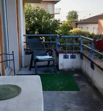 Appartement Climatise T1 Bis Metro A 200 M *